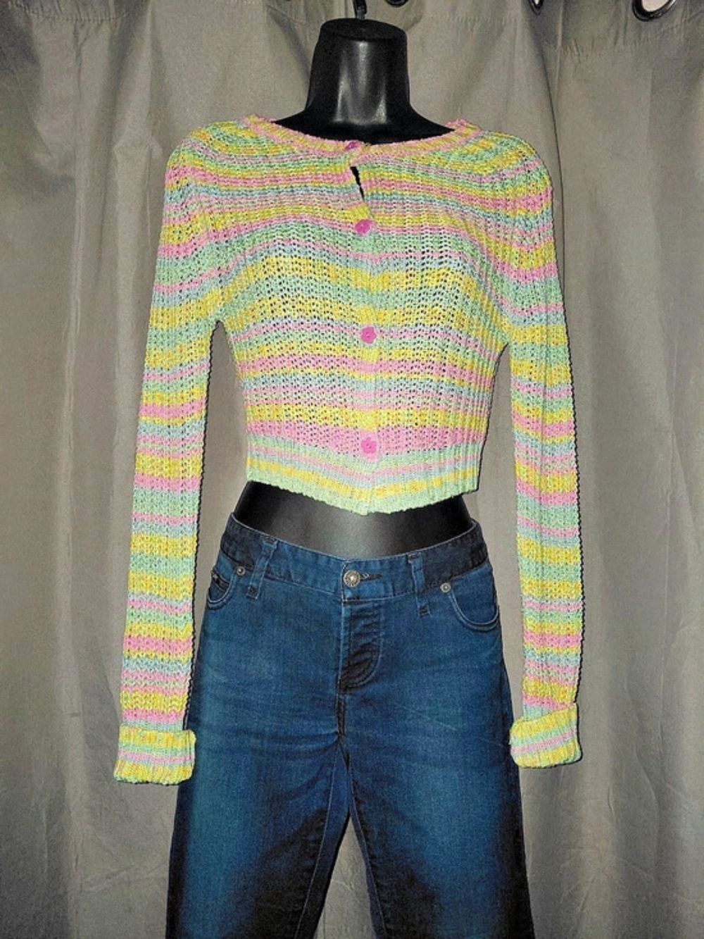 Urban Outfitters Striped Cropped Cardigan in Green & Pink Size Medium Like New
